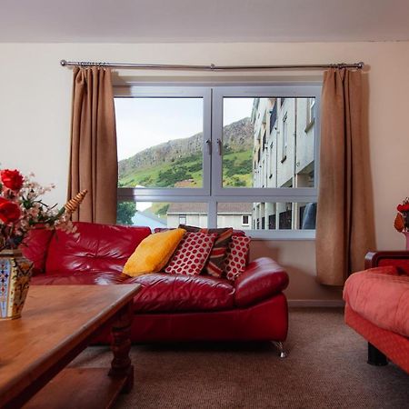 Fab Arthur Seat Views, Old Town Apartment 爱丁堡 外观 照片