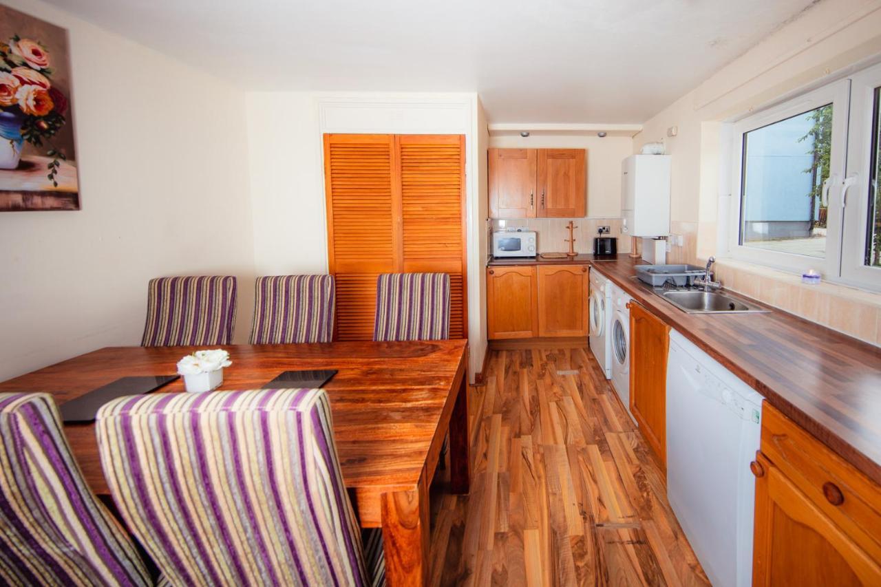Fab Arthur Seat Views, Old Town Apartment 爱丁堡 外观 照片