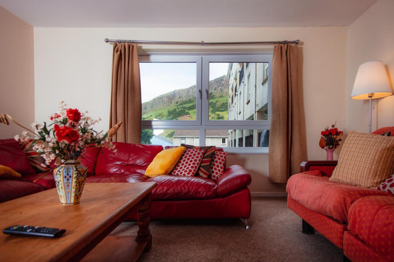 Fab Arthur Seat Views, Old Town Apartment 爱丁堡 外观 照片