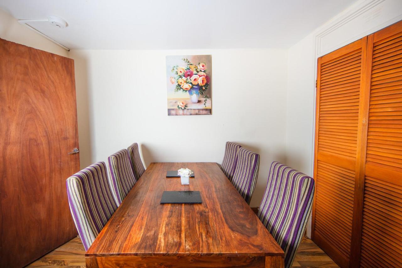 Fab Arthur Seat Views, Old Town Apartment 爱丁堡 外观 照片