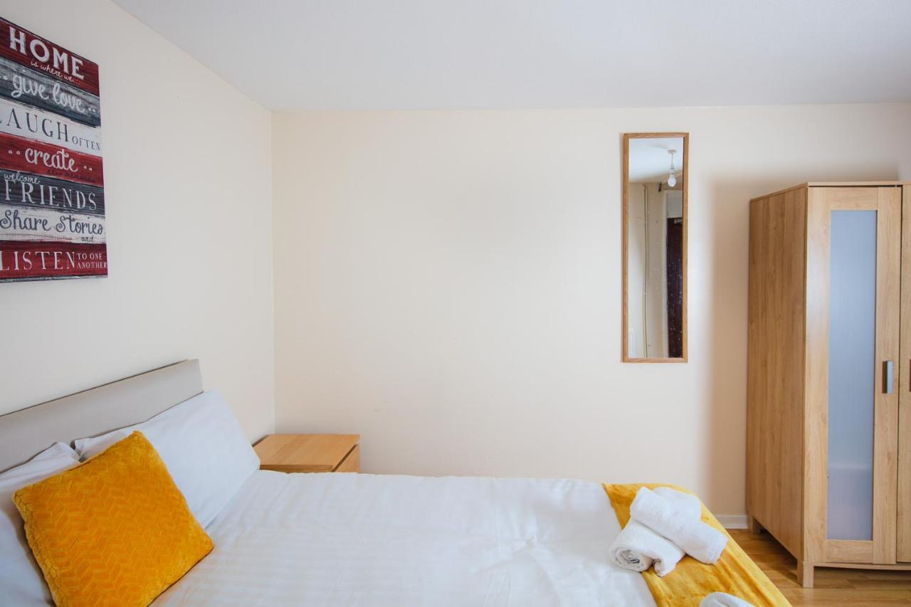 Fab Arthur Seat Views, Old Town Apartment 爱丁堡 外观 照片